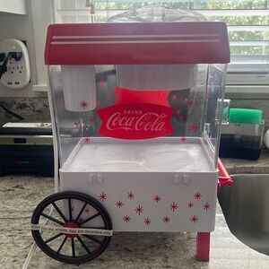 Coca Cola Brand SnowBall maker!